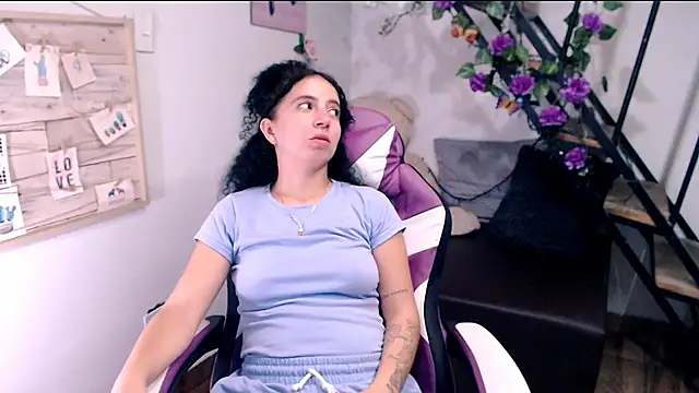 samantha baby  online show from 05/11/26, 02:56