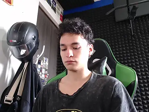 Curly Angel24 online show from 02/02/26, 03:11