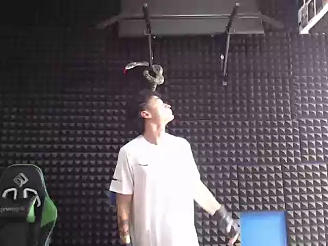 Curly Angel24 online show from 05/18/26, 03:07