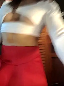 Snapshot of Evehampy chatting on 03/17/25, 12:41 Evehampy online show from 03/17/25, 12:41