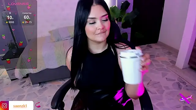 martinasaez online show from 04/09/26, 02:00