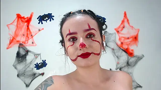 Sisirojas online show from 10/17/25, 01:09