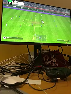 la chiennete online show from 12/21/25, 10:28