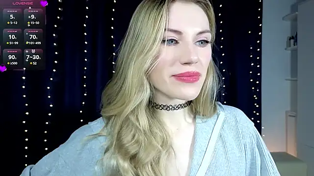 Snapshot of Lilianna_Just chatting on 01/22/25, 03:40 Lilianna Just online show from 01/22/25, 03:40