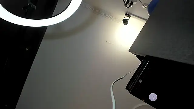 Apotheosis01 online show from 12/14/25, 09:25