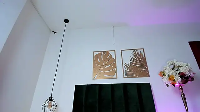 Snapshot of NoraDasilva chatting on 02/11/25, 03:50 NoraDasilva online show from 02/11/25, 03:50