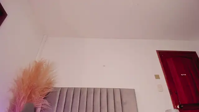 Snapshot of NoraDasilva chatting on 02/27/25, 03:47 NoraDasilva online show from 02/27/25, 03:47