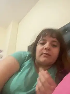 Bombon ok online show from 10/28/25, 02:48