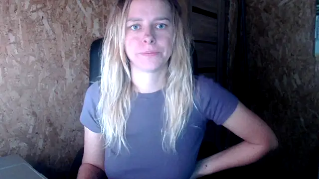 Snapshot of las_sweet chatting on 09/10/25, 01:44 las sweet online show from 09/10/25, 01:44