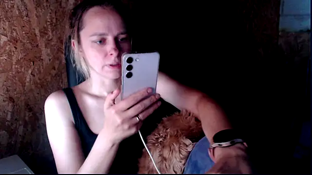 Snapshot of las_sweet chatting on 09/26/25, 03:05 las sweet online show from 09/26/25, 03:05