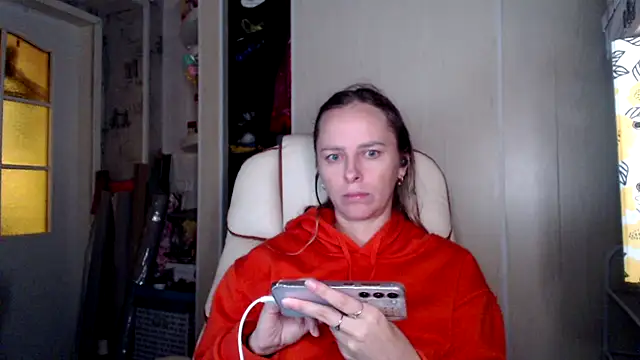 Snapshot of las_sweet chatting on 11/11/25, 10:26 las sweet online show from 11/11/25, 10:26