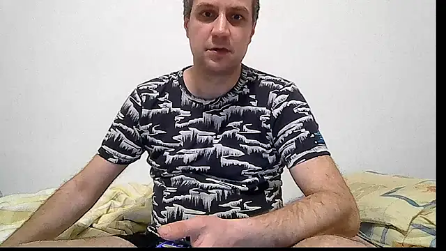 Snapshot of popperspair chatting on 03/04/26, 12:16 popperspair online show from 03/04/26, 12:16