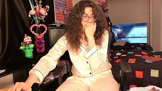 ShinyCherub online show from 03/02/25, 06:37