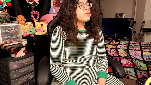 ShinyCherub online show from 10/18/25, 02:25