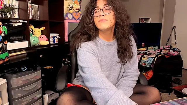 ShinyCherub online show from 11/07/25, 01:22