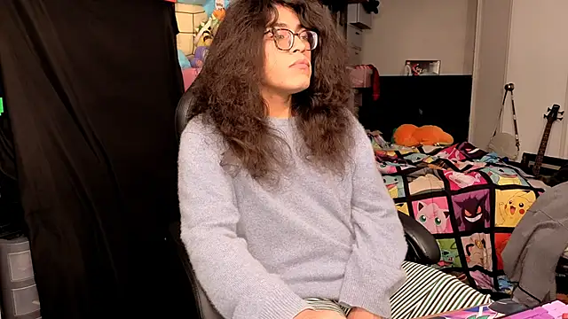 ShinyCherub online show from 12/02/25, 11:15