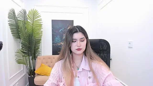 AnneTLi online show from 11/09/25, 03:16