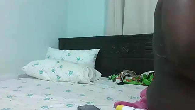 Darkberry online show from 02/11/26, 05:56