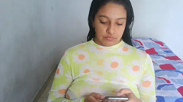 Snapshot of almaswan1 chatting on 02/25/25, 02:44 almaswan1 online show from 02/25/25, 02:44