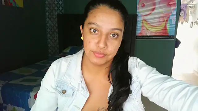 Snapshot of almaswan1 chatting on 10/30/25, 04:52 almaswan1 online show from 10/30/25, 04:52