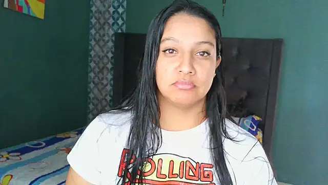 Snapshot of almaswan1 chatting on 11/18/25, 03:49 almaswan1 online show from 11/18/25, 03:49