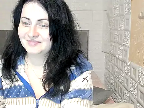 Lillian2 online show from 03/11/25, 04:10