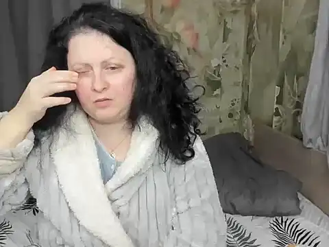 Lillian2 online show from 02/13/26, 03:08