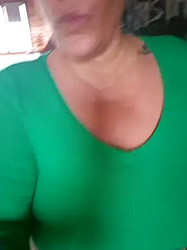 Isabellaa04 online show from 01/19/25, 12:28