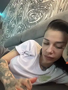 Queen of pain online show from 02/03/26, 06:40