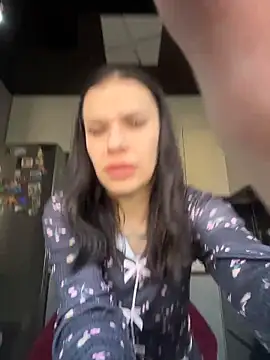 Queen of pain online show from 03/23/26, 06:28