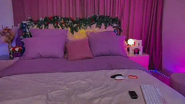 Cosmic Sia online show from 01/02/25, 06:07