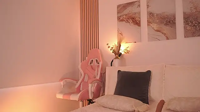 LillyThompson online show from 03/09/26, 10:03