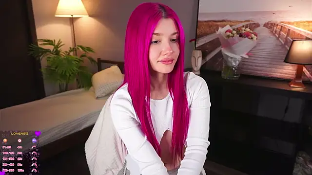 ShirleyCarolyn online show from 12/10/24, 01:54