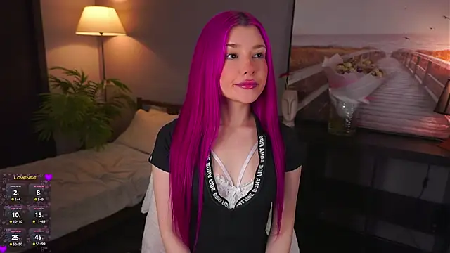 ShirleyCarolyn online show from 12/16/24, 07:43