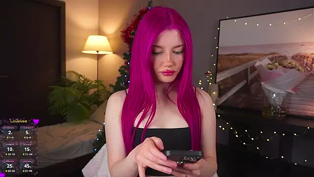 ShirleyCarolyn online show from 12/28/24, 07:22