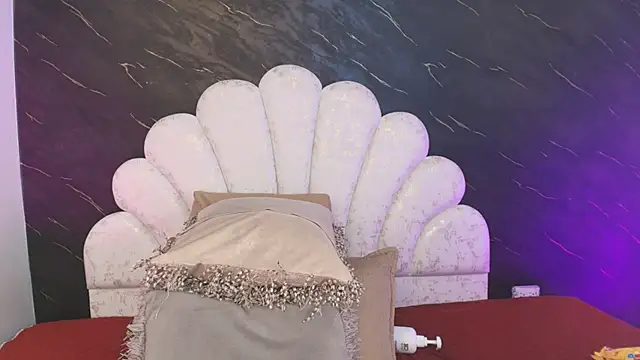  MiaBrown  online show from 03/26/26, 12:11