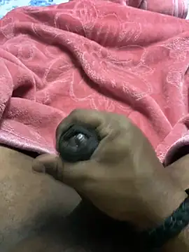 Snapshot of Honeydick7 chatting on 02/07/25, 05:07 Honeydick7 online show from 02/07/25, 05:07