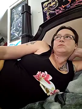 angelbaby1998 online show from 02/04/26, 08:03