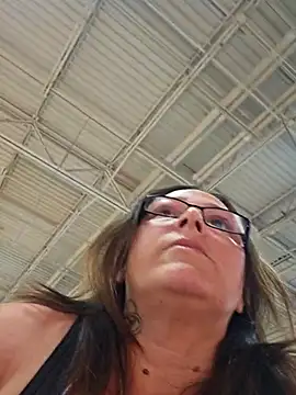 angelbaby1998 online show from 04/11/26, 12:37