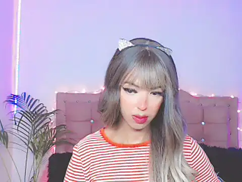 Snapshot of Tanedra_collings chatting on 12/27/24, 06:35 Tanedra collings online show from 12/27/24, 06:35