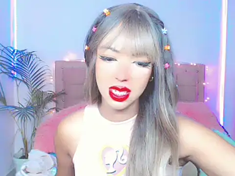 Snapshot of Tanedra_collings chatting on 01/18/25, 05:10 Tanedra collings online show from 01/18/25, 05:10