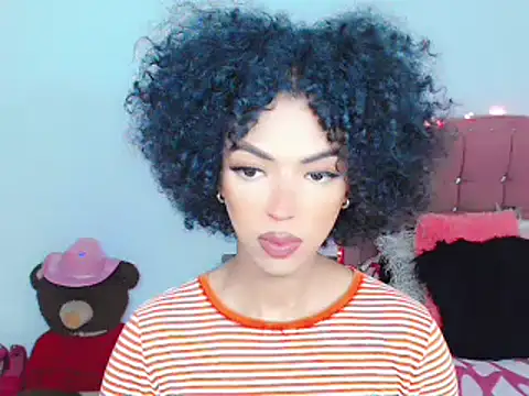 Snapshot of Tanedra_collings chatting on 02/22/25, 03:23 Tanedra collings online show from 02/22/25, 03:23