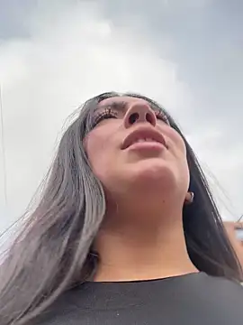 Nicollemays online show from 02/07/25, 12:06