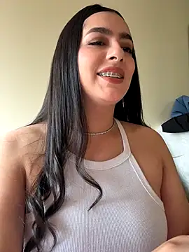 Nicollemays online show from 10/08/25, 02:25