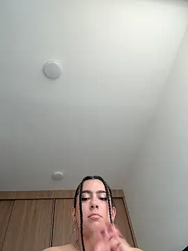 Nicollemays online show from 03/16/26, 02:21