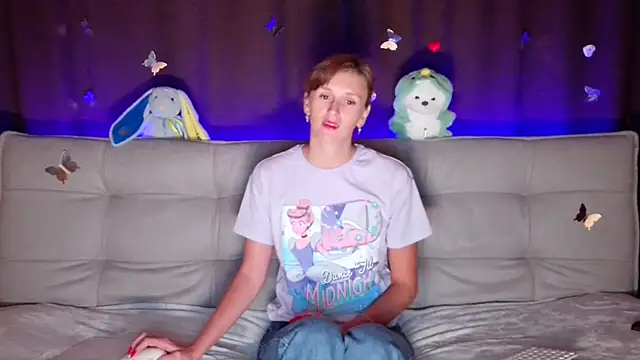 intolerable girl online show from 09/12/25, 08:03