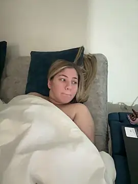 Celestedubois online show from 01/25/25, 08:21