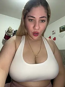 Celestedubois online show from 05/19/26, 01:56