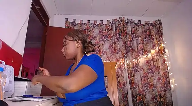 yselahot online show from 02/21/25, 01:44