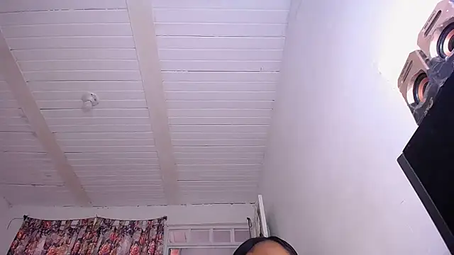 yselahot online show from 10/12/25, 03:22